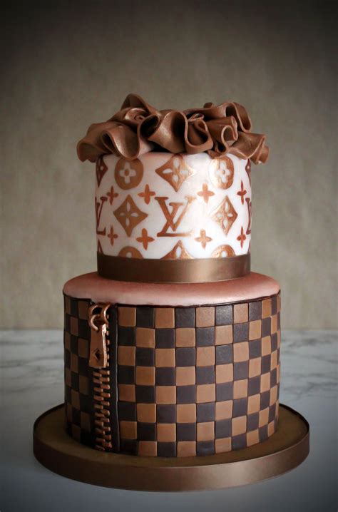 torta louis vuitton zineb|louis vuitton birthday cakes.